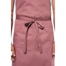 Fehér zsebes mellrészes kötény, állítható nyakpánttal